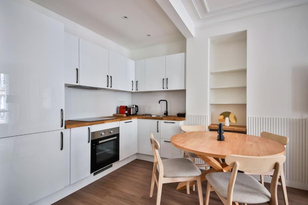 Appartement 3g#appart 6pers#2 Chambres#commerce#paris 15#ac Parijs